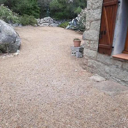 U Castellu Di Montilati Figari Corse Holiday home *